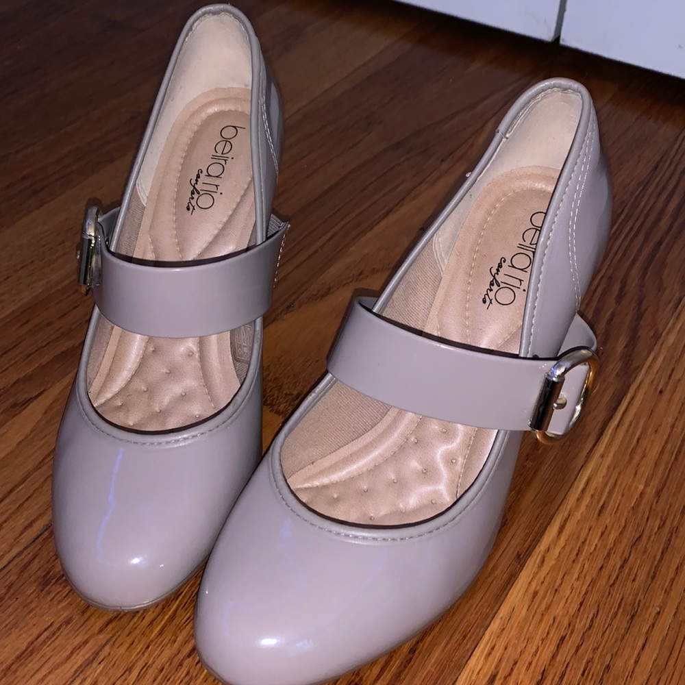 Nude Beira Rio Heels
